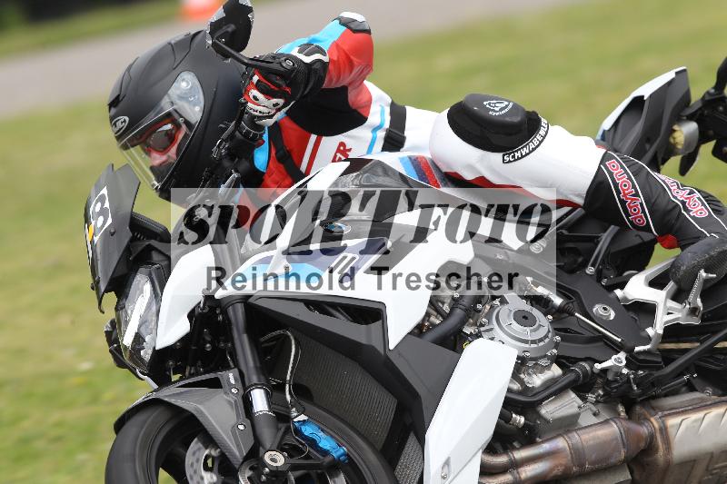 Archiv-2025/10 23.04.2025 Cornu Master School ADR/rot-rouge/18